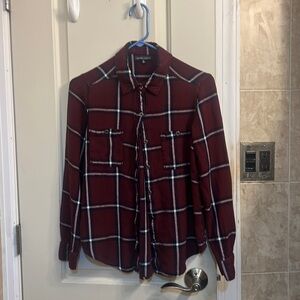 Women’s size small button down flannel. Kendall & Kylie